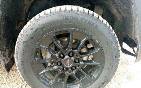 Toyota Tundra, 2022 год, 7 562 000 рублей, 4 фотография