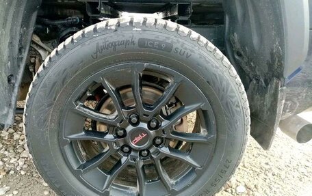 Toyota Tundra, 2022 год, 7 562 000 рублей, 2 фотография