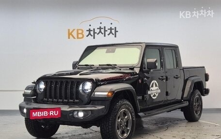 Jeep Gladiator, 2021 год, 4 730 000 рублей, 2 фотография