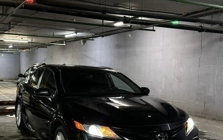 Toyota Camry, 2022 год, 3 160 000 рублей, 3 фотография