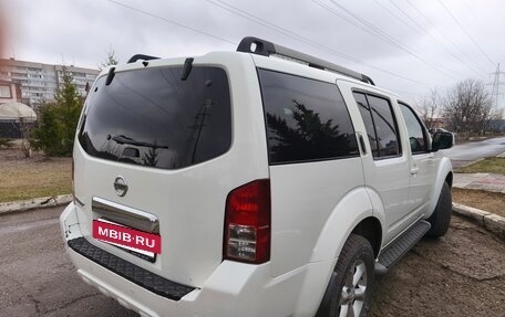 Nissan Pathfinder, 2012 год, 1 900 000 рублей, 4 фотография