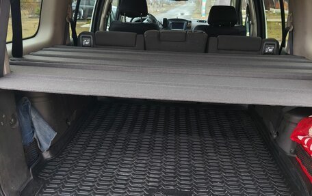 Nissan Pathfinder, 2012 год, 1 900 000 рублей, 12 фотография