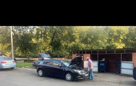 Opel Astra J, 2013 год, 770 000 рублей, 4 фотография