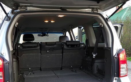 Nissan Pathfinder, 2012 год, 1 690 000 рублей, 11 фотография