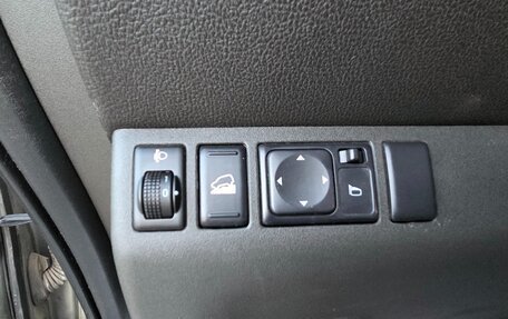 Nissan Pathfinder, 2012 год, 1 690 000 рублей, 21 фотография