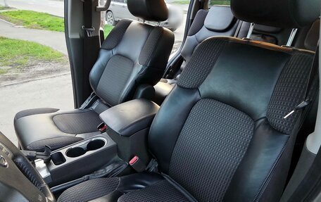 Nissan Pathfinder, 2012 год, 1 690 000 рублей, 20 фотография