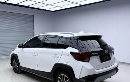 Toyota Yaris XP150 рестайлинг, 2022 год, 1 370 000 рублей, 4 фотография