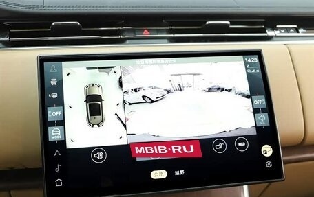 Land Rover Range Rover IV рестайлинг, 2024 год, 16 333 707 рублей, 10 фотография