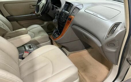 Lexus RX IV рестайлинг, 1999 год, 627 000 рублей, 8 фотография