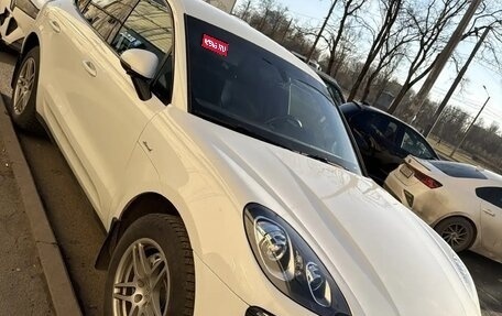 Porsche Macan I рестайлинг, 2015 год, 3 700 000 рублей, 1 фотография