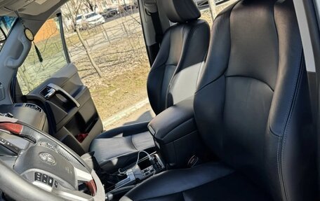 Toyota Land Cruiser Prado 150 рестайлинг 2, 2014 год, 3 355 000 рублей, 9 фотография