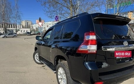 Toyota Land Cruiser Prado 150 рестайлинг 2, 2014 год, 3 355 000 рублей, 6 фотография