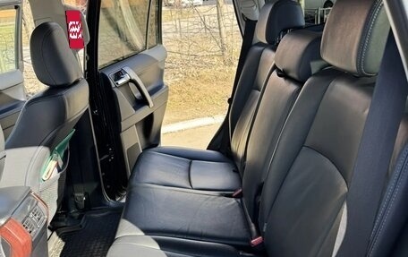 Toyota Land Cruiser Prado 150 рестайлинг 2, 2014 год, 3 355 000 рублей, 10 фотография