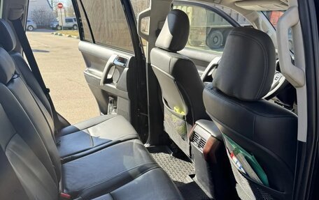 Toyota Land Cruiser Prado 150 рестайлинг 2, 2014 год, 3 355 000 рублей, 11 фотография