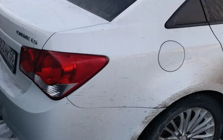 Chevrolet Cruze II, 2010 год, 600 000 рублей, 3 фотография