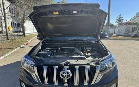 Toyota Land Cruiser Prado 150 рестайлинг 2, 2014 год, 3 355 000 рублей, 23 фотография