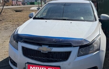 Chevrolet Cruze II, 2010 год, 600 000 рублей, 9 фотография