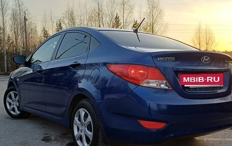 Hyundai Solaris II рестайлинг, 2012 год, 900 000 рублей, 2 фотография