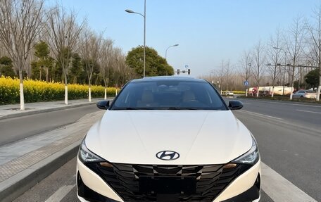 Hyundai Elantra, 2022 год, 1 700 009 рублей, 2 фотография