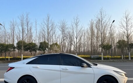 Hyundai Elantra, 2022 год, 1 700 009 рублей, 4 фотография