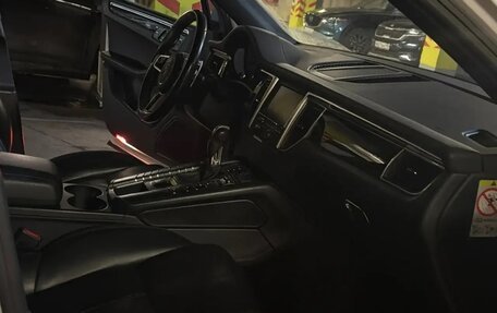 Porsche Macan I рестайлинг, 2015 год, 3 700 000 рублей, 2 фотография