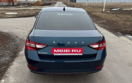 Skoda Superb III рестайлинг, 2022 год, 4 200 000 рублей, 6 фотография