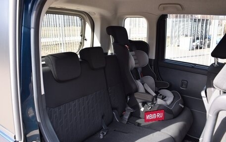 Toyota Roomy I, 2017 год, 1 250 000 рублей, 8 фотография