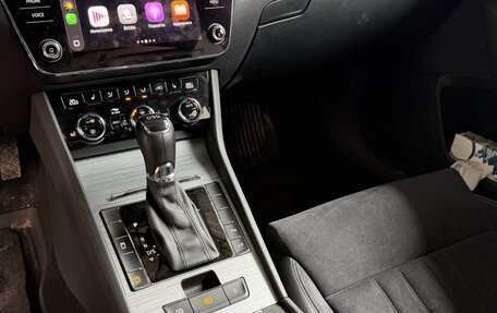 Skoda Superb III рестайлинг, 2022 год, 4 200 000 рублей, 17 фотография