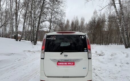 Nissan Serena IV, 2011 год, 1 200 000 рублей, 4 фотография