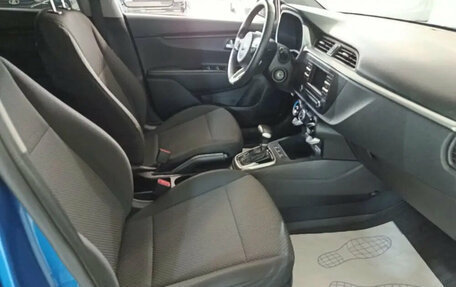 KIA Rio IV, 2021 год, 1 645 000 рублей, 8 фотография