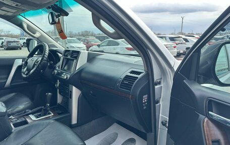 Toyota Land Cruiser Prado 150 рестайлинг 2, 2009 год, 3 399 900 рублей, 12 фотография