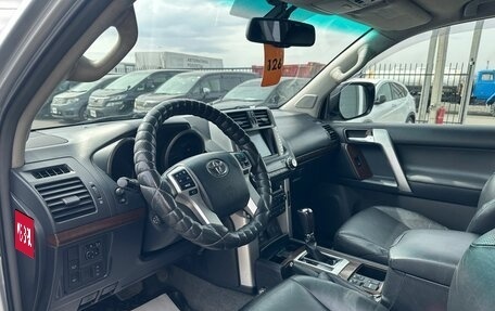 Toyota Land Cruiser Prado 150 рестайлинг 2, 2009 год, 3 399 900 рублей, 11 фотография