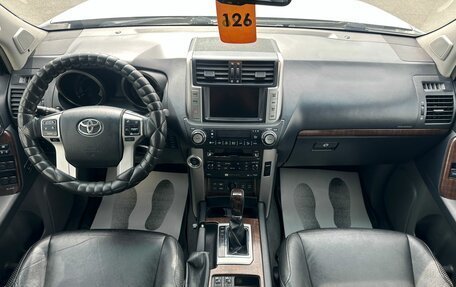 Toyota Land Cruiser Prado 150 рестайлинг 2, 2009 год, 3 399 900 рублей, 16 фотография