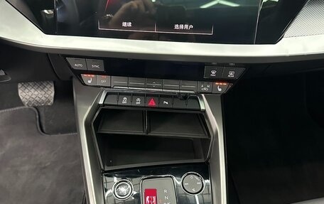 Audi A3, 2023 год, 2 040 000 рублей, 13 фотография