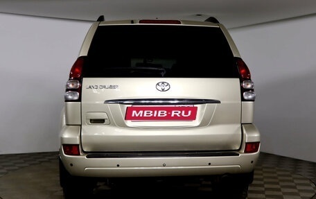 Toyota Land Cruiser Prado 120 рестайлинг, 2007 год, 1 999 990 рублей, 6 фотография