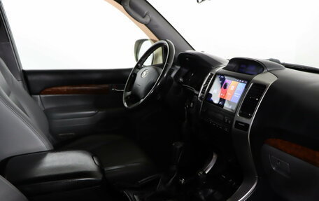 Toyota Land Cruiser Prado 120 рестайлинг, 2007 год, 1 999 990 рублей, 13 фотография