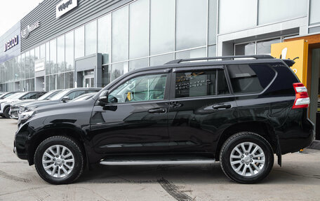 Toyota Land Cruiser Prado 150 рестайлинг 2, 2016 год, 3 855 000 рублей, 5 фотография