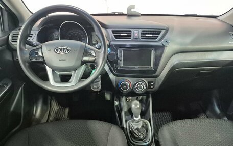 KIA Rio III рестайлинг, 2012 год, 780 000 рублей, 10 фотография