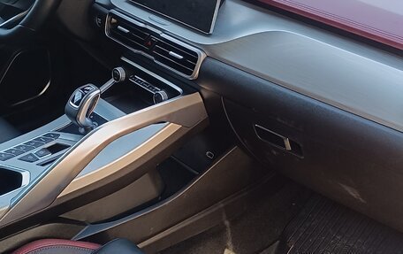 Geely Coolray I, 2022 год, 1 850 000 рублей, 6 фотография