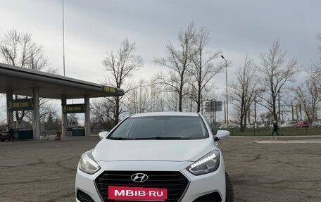 Hyundai i40 I рестайлинг, 2016 год, 1 070 000 рублей, 2 фотография