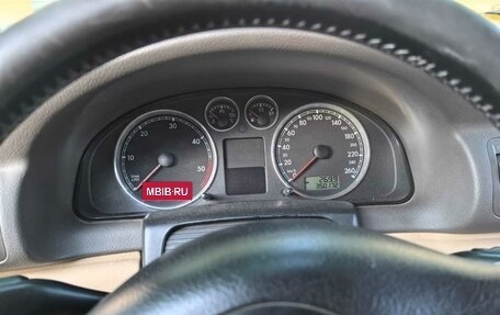 Volkswagen Passat B5+ рестайлинг, 2004 год, 650 000 рублей, 10 фотография