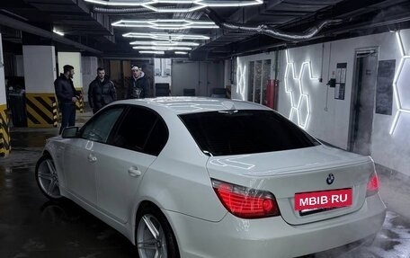 BMW 5 серия, 2008 год, 1 700 000 рублей, 2 фотография