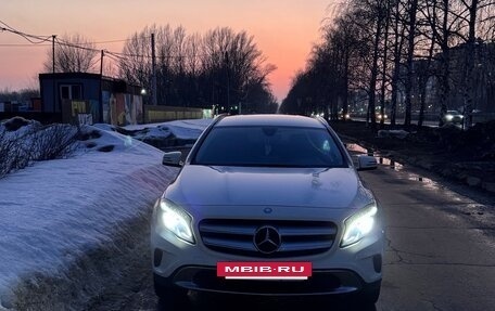 Mercedes-Benz GLA, 2016 год, 2 050 000 рублей, 4 фотография