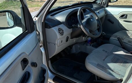 Renault Kangoo II рестайлинг, 2007 год, 335 000 рублей, 7 фотография