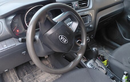 KIA Rio III рестайлинг, 2012 год, 650 000 рублей, 6 фотография