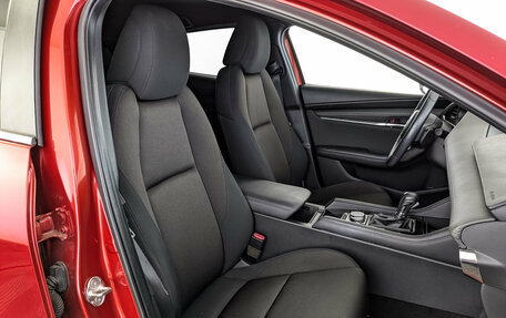 Mazda 3, 2019 год, 2 510 000 рублей, 24 фотография