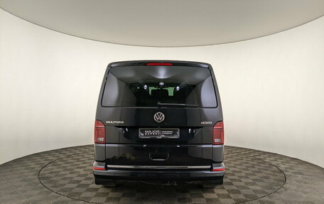 Volkswagen Multivan T6 рестайлинг, 2021 год, 6 000 000 рублей, 6 фотография