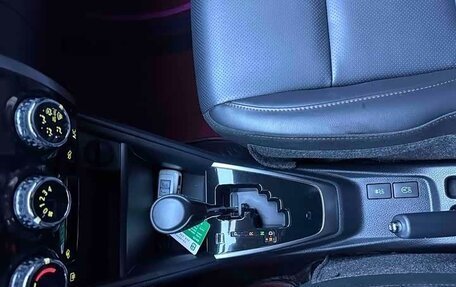 Toyota Yaris XP150 рестайлинг, 2022 год, 1 220 000 рублей, 18 фотография