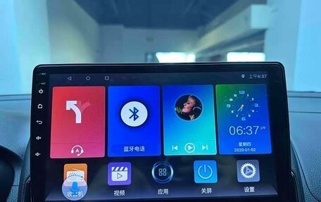 Toyota Yaris XP150 рестайлинг, 2022 год, 1 220 000 рублей, 19 фотография