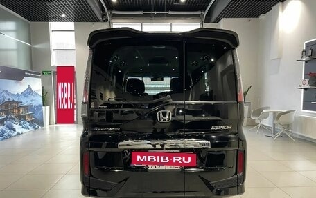 Honda Stepwgn IV, 2015 год, 1 900 000 рублей, 5 фотография